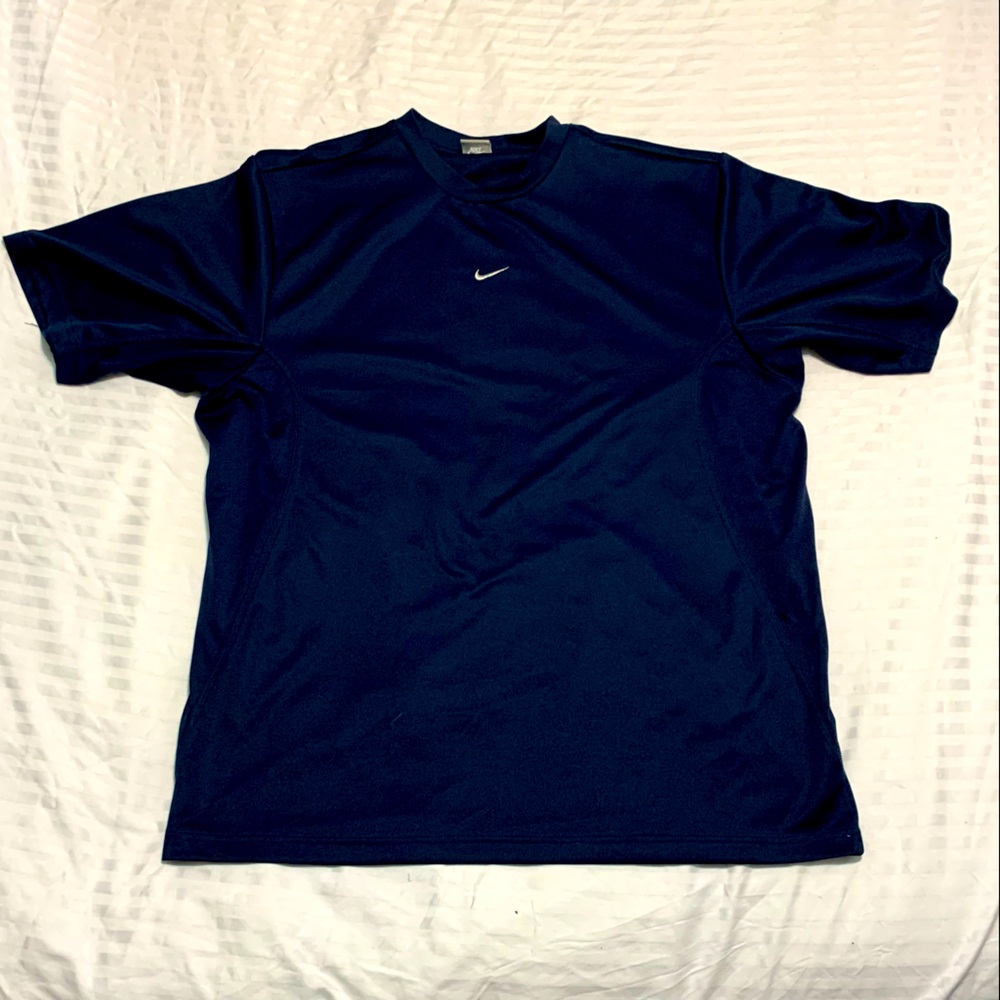 MENS VINTAGE NIKE CENTER CHECK POLYESTER NAVY TEE SHIRT SIZE XL CLEAN NO SNAGS